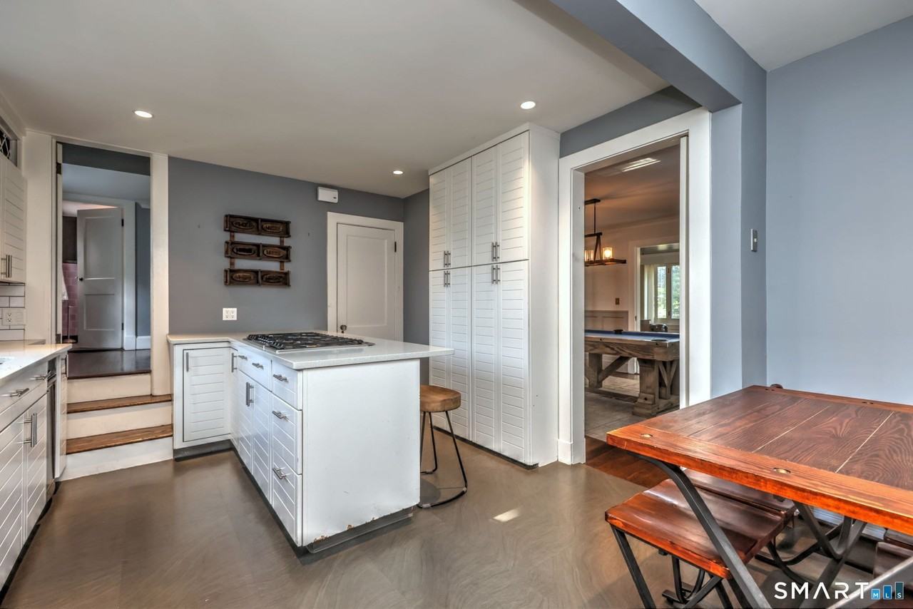 1 Nash Pl - Photo 6 of 25