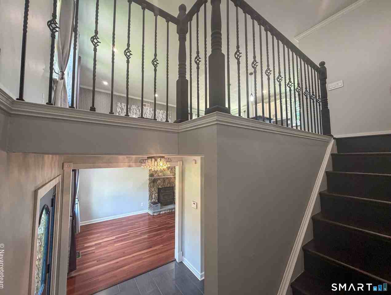 17 Kingsbury Rd - Photo 7 of 35