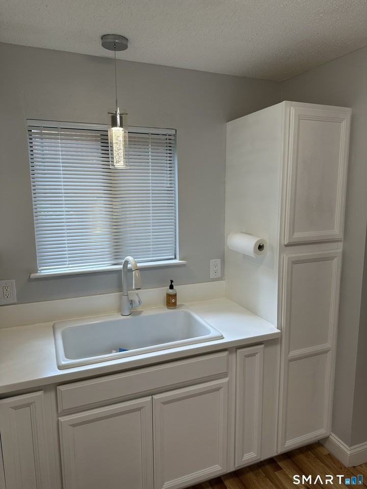 550 Darling St #5H - Photo 5 of 19