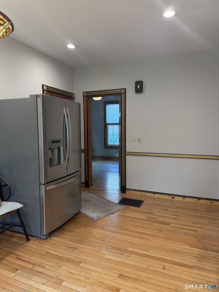 74 Cottage Ave - Photo 6 of 13