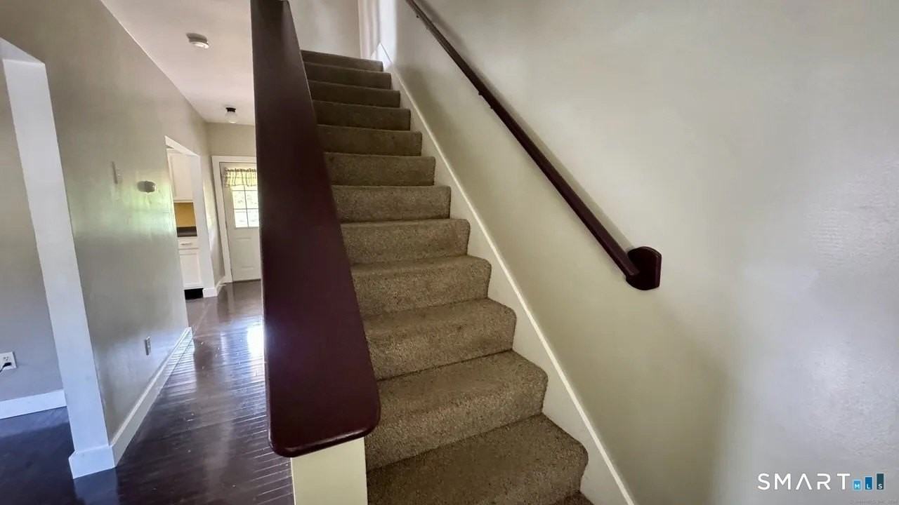 46 River St - Photo 6 of 12
