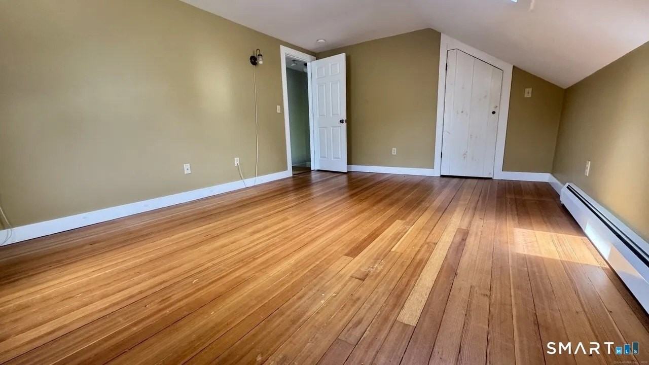 46 River St - Photo 7 of 12