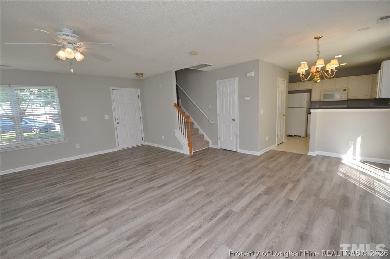 5909 Rivercliff Ct - Photo 5 of 21