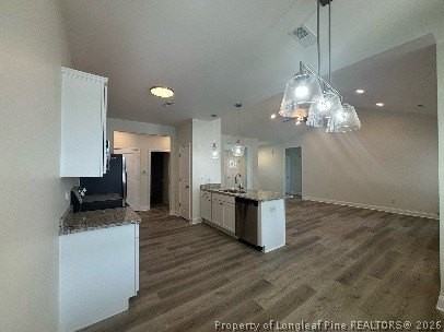645 Glensford Dr - Photo 5 of 21