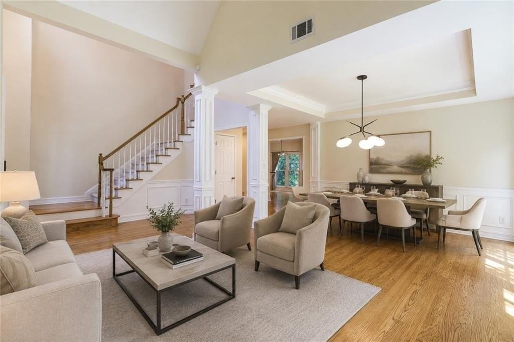 1167 Druid Walk - Photo 2 of 41