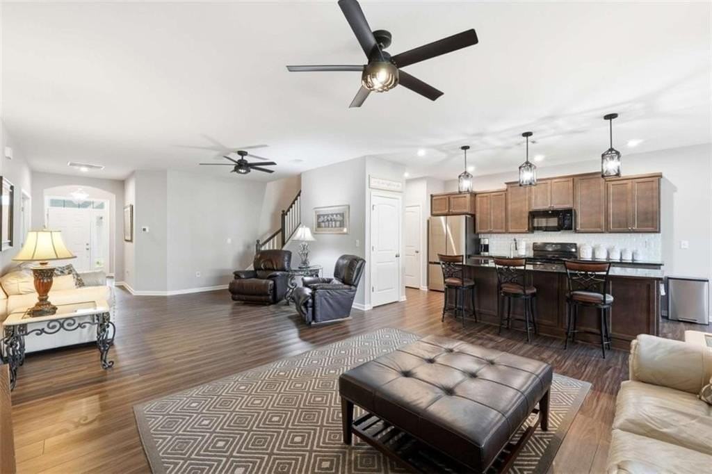24 Aspen Way - Photo 4 of 18