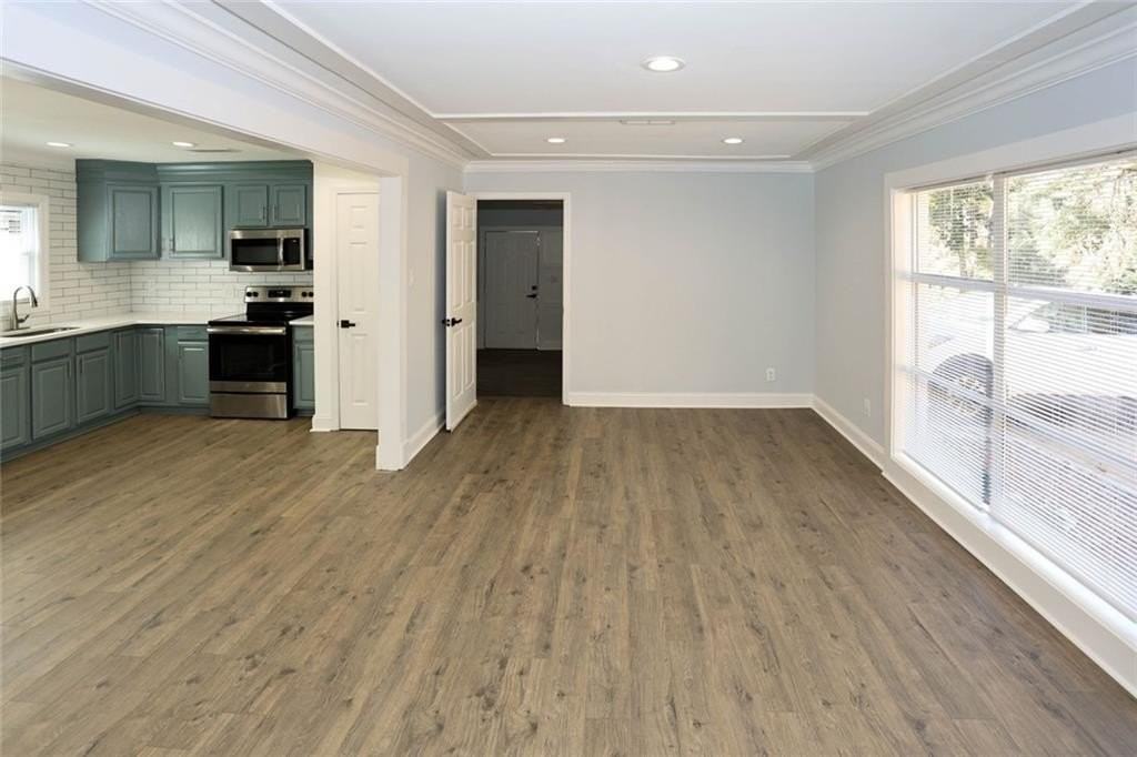 1508 Peachcrest Rd - Photo 4 of 26