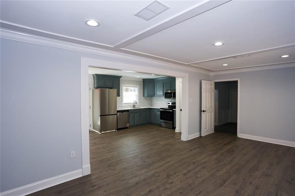 1508 Peachcrest Rd - Photo 6 of 26