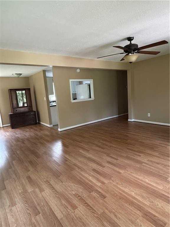 2722 Bold Springs Rd - Photo 3 of 15