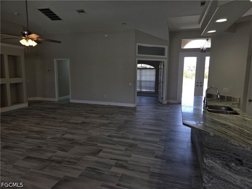 3620 Nw 3rd Ter - Photo 5 of 27