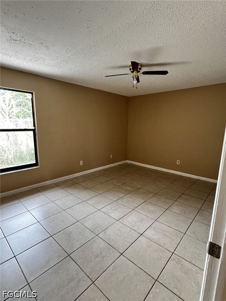 1807 Sw 1st Ave #A - Photo 5 of 8