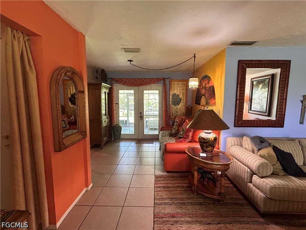 9310 Carolina St - Photo 7 of 19