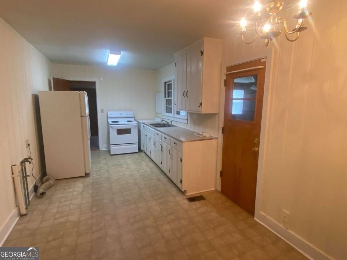 68 Condor St - Photo 2 of 8