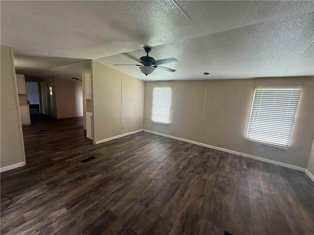 186 S Wren Ln - Photo 6 of 11