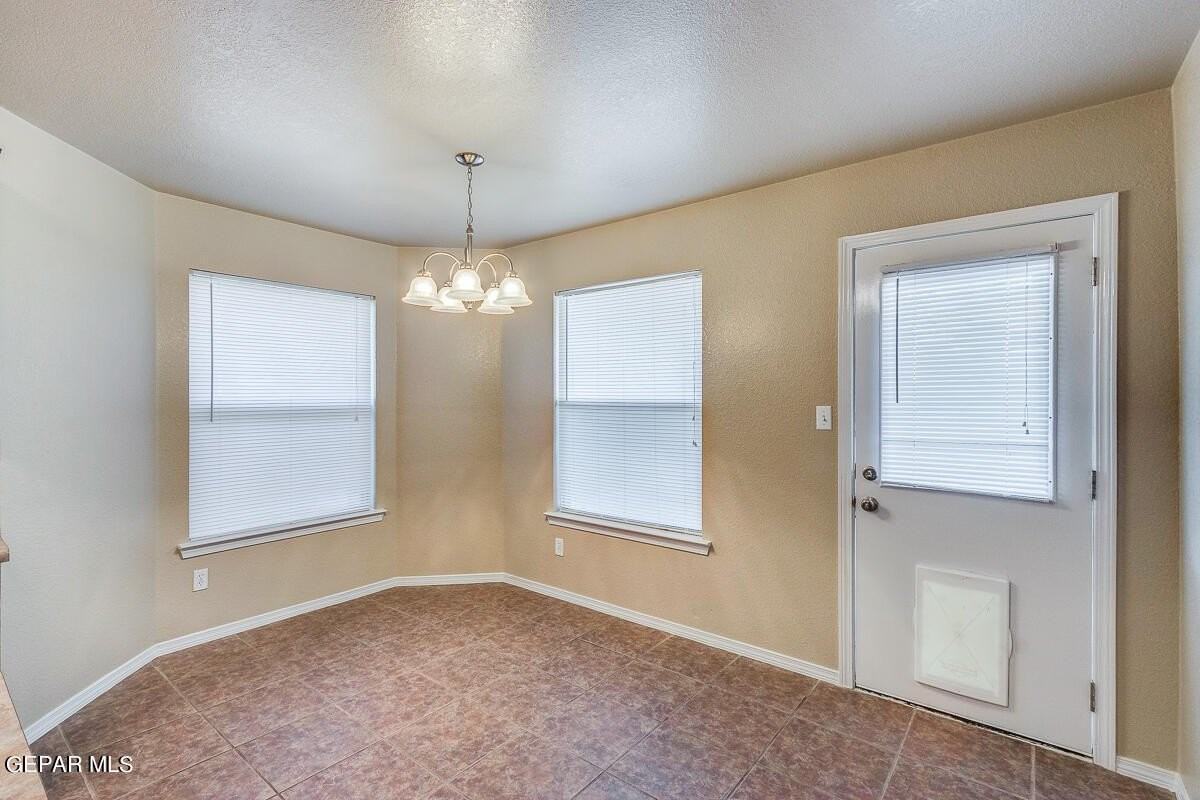 10932 Duster Dr - Photo 5 of 27