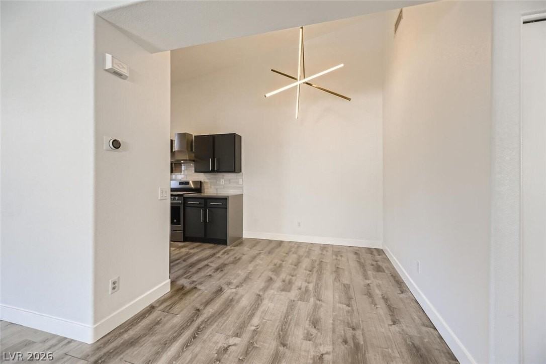 2153 Jasper Bluff St #201 - Photo 7 of 28