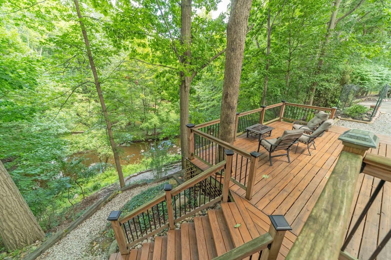 34150 Hunters Row - Photo 6 of 50