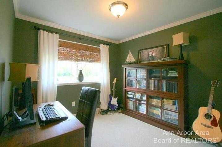 3012 Orinoco Ln - Photo 6 of 11
