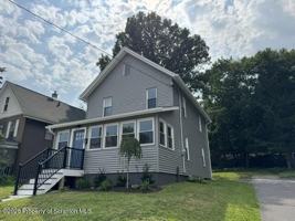 featured image of 302 Center St