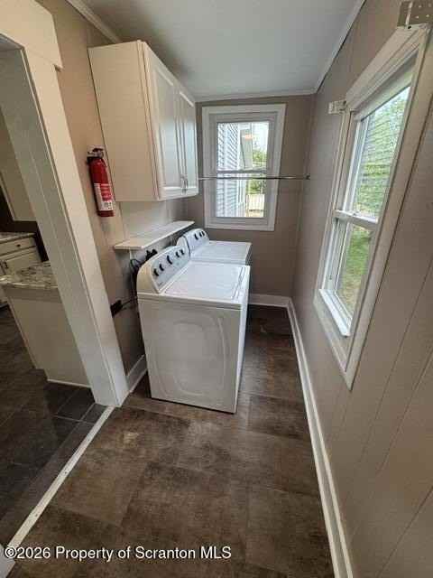 302 Center St - Photo 5 of 26