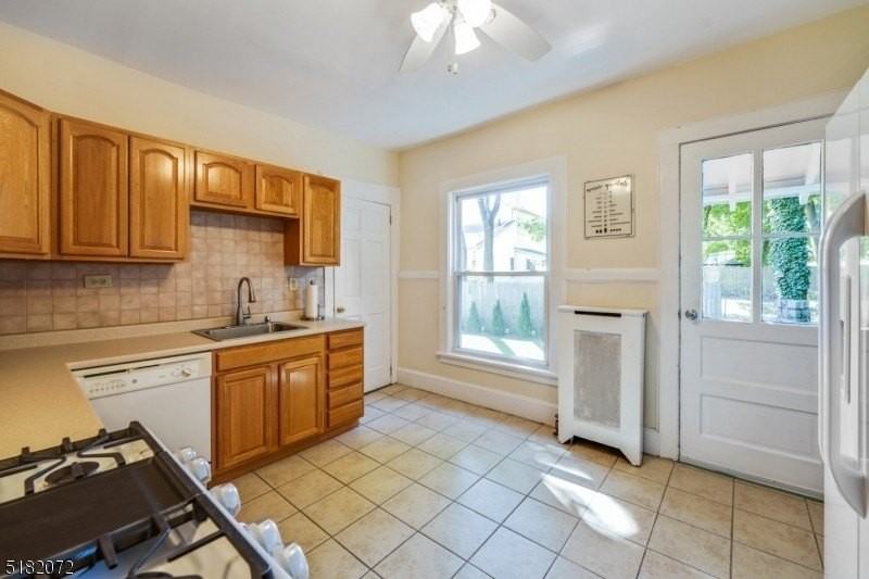 8 Oak Grove Rd #2 - Photo 7 of 17