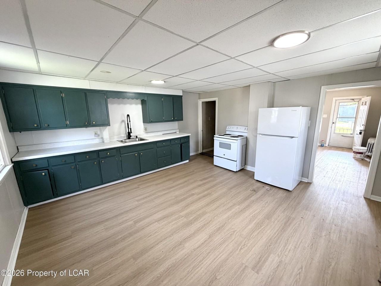 5 Lawrence St #A - Photo 3 of 6