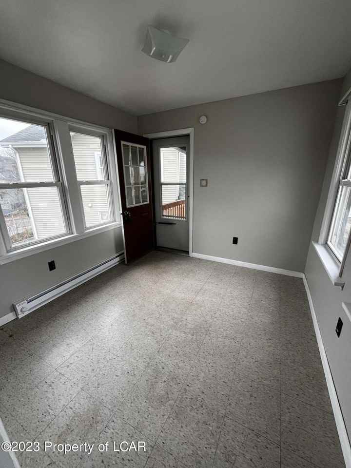 210 Fairchild St #2 - Photo 3 of 10