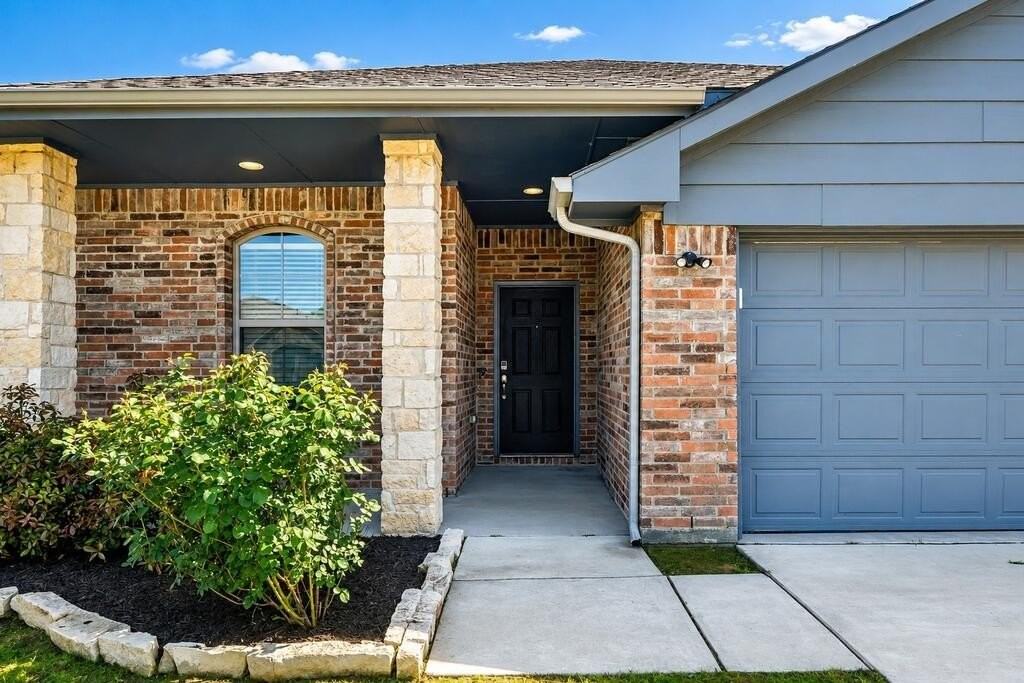 117 Willowbend Loop - Photo 3 of 26