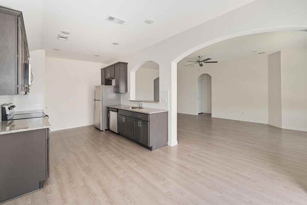 117 Willowbend Loop - Photo 7 of 26