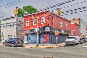 featured image of 147 Avenue E #2