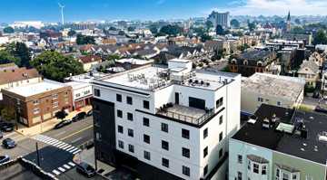 featured image of 425 Avenue C #404