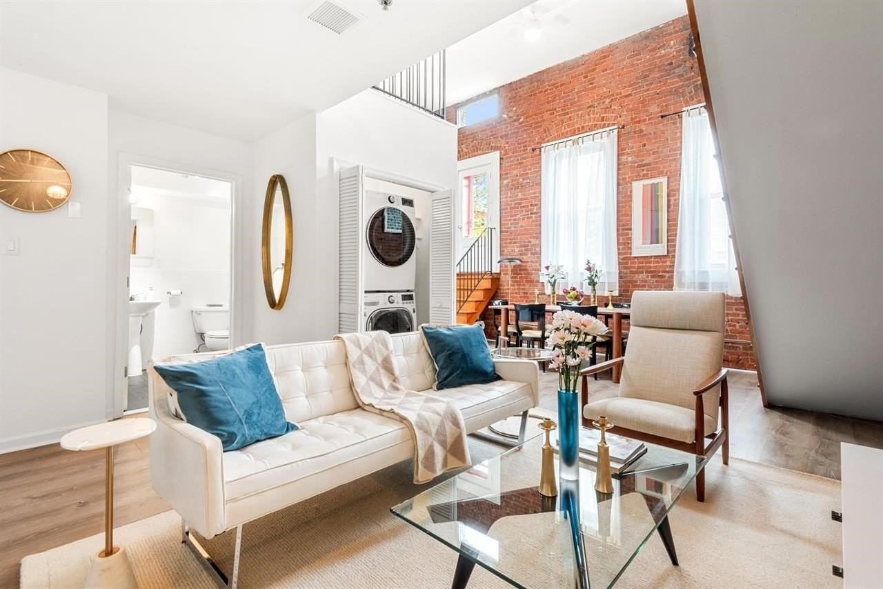 46 Irving St #2R - Photo 3 of 30