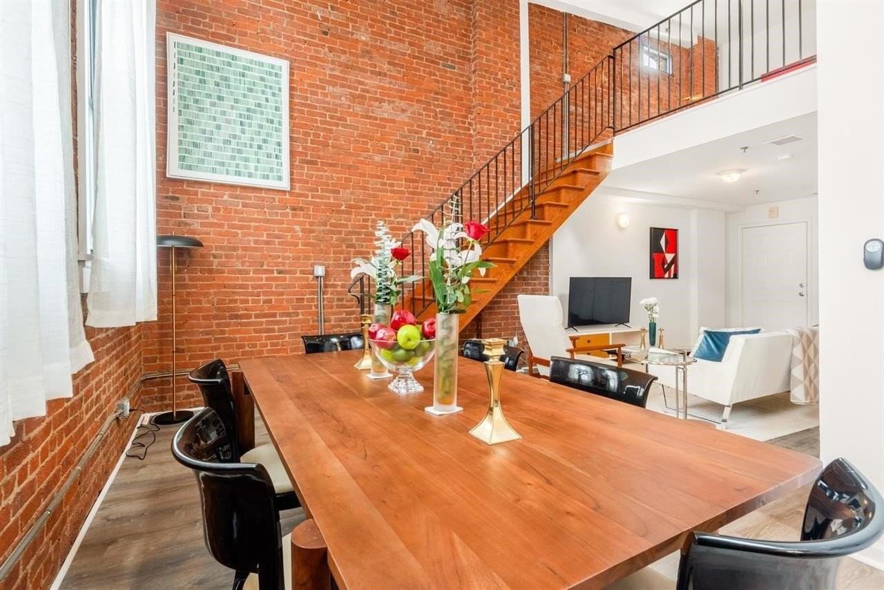 46 Irving St #2R - Photo 5 of 30