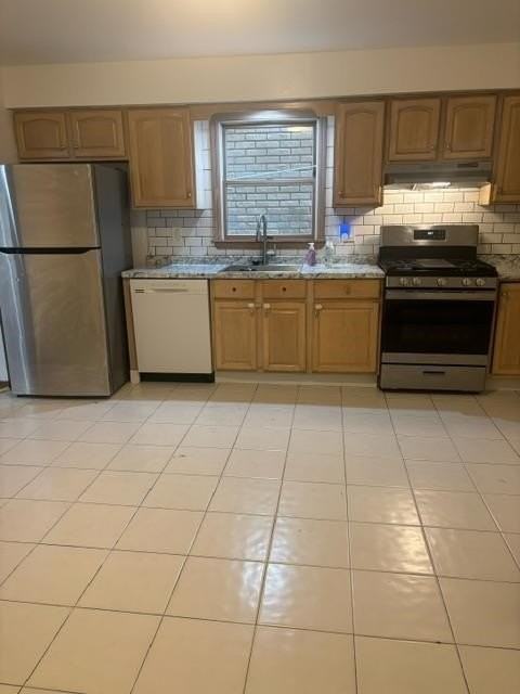 260 Broadway #2A - Photo 2 of 15