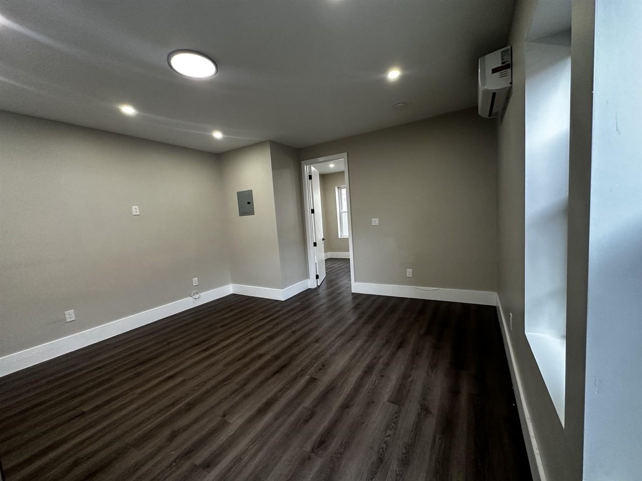 18 Reed St #6 - Photo 5 of 13