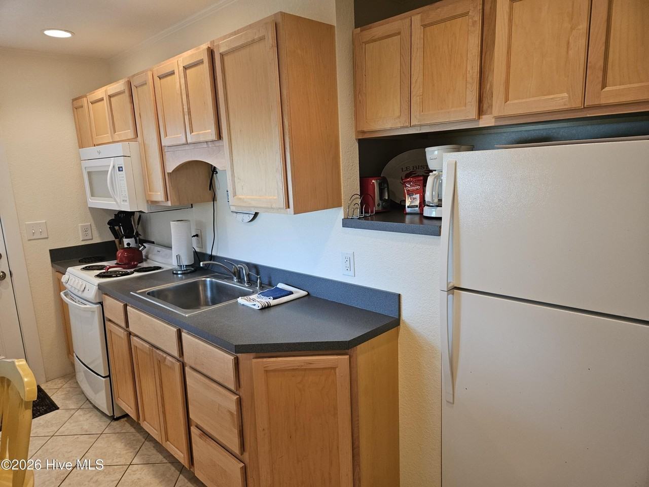 124 Sunset Ln - Photo 6 of 10
