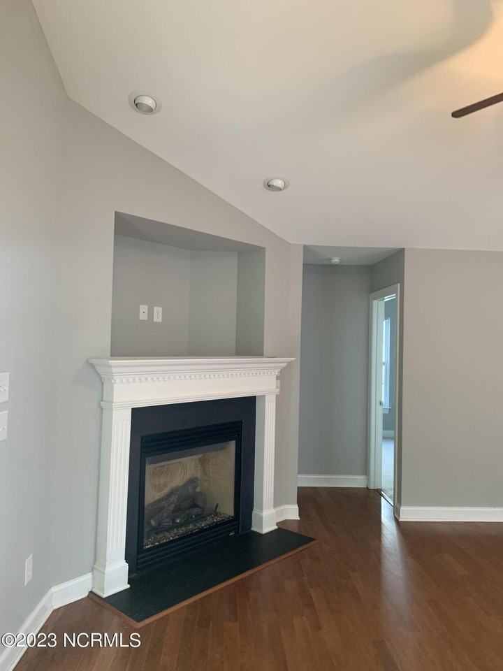 3152 Ruth Ct - Photo 5 of 14