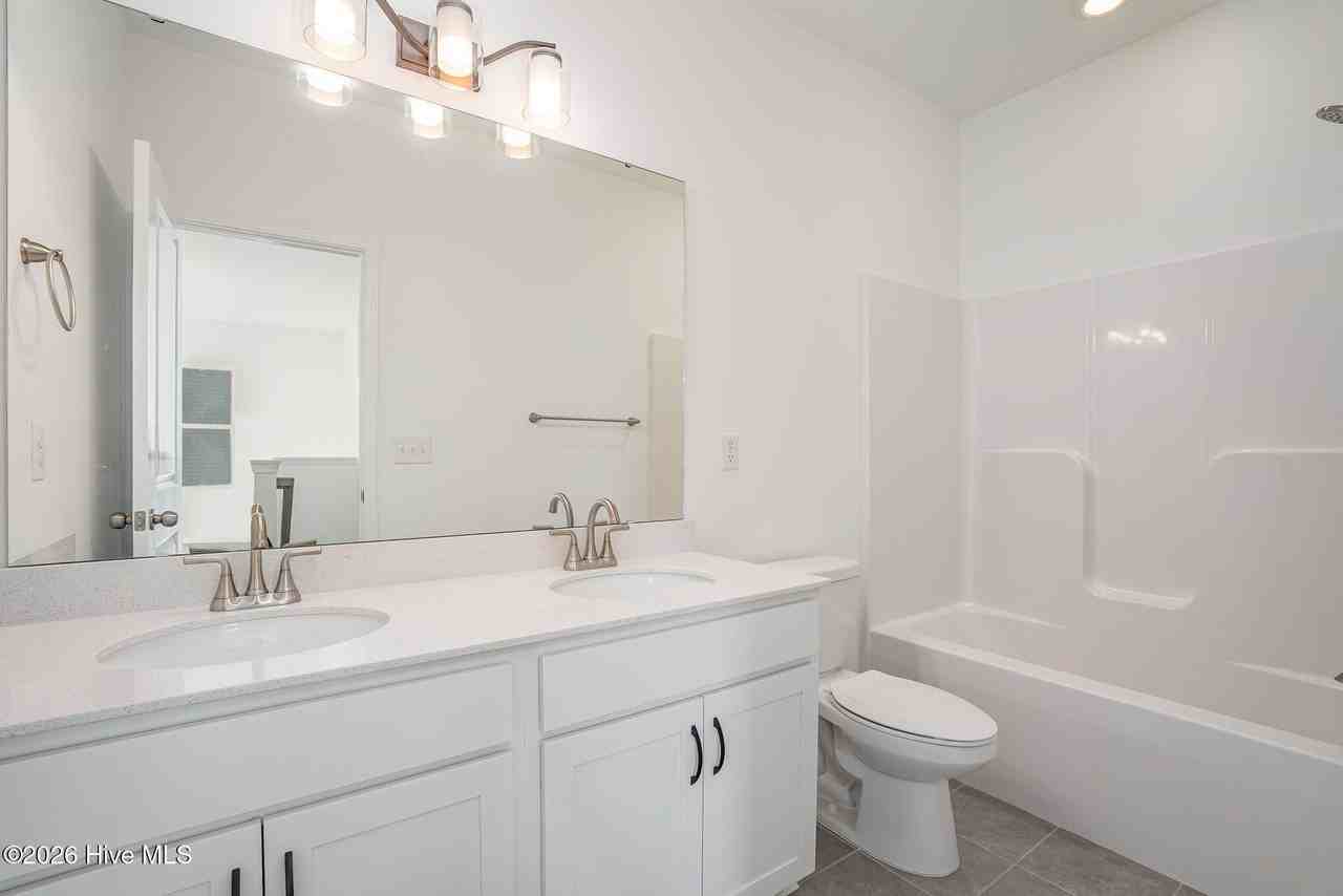 1620 King St - Photo 5 of 19