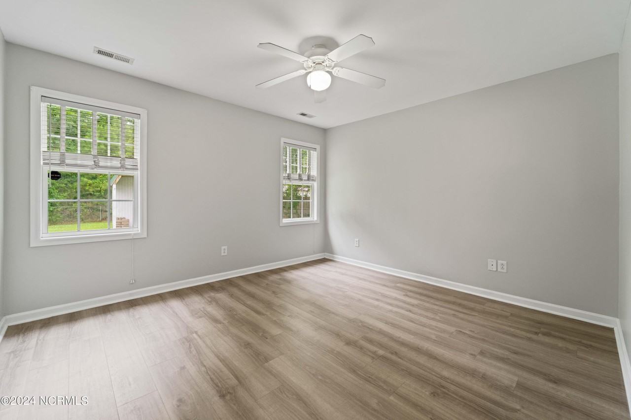 106 Cona Ct - Photo 7 of 24