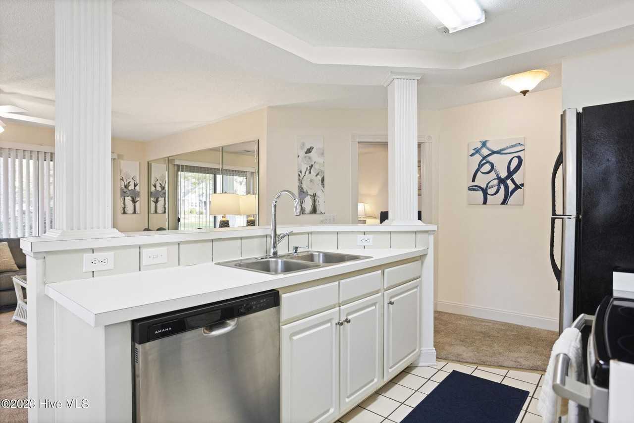 330 S Middleton Dr Nw #1001 - Photo 6 of 36