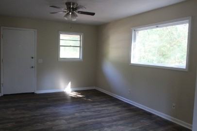 1404 W Lincoln Ave #1 - Photo 7 of 14