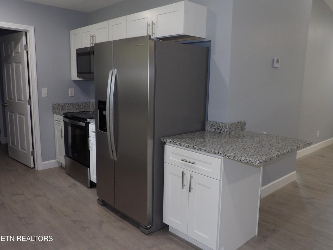 707 Oneida Ln - Photo 5 of 26