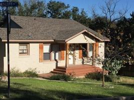 featured image of 900 Prescott St