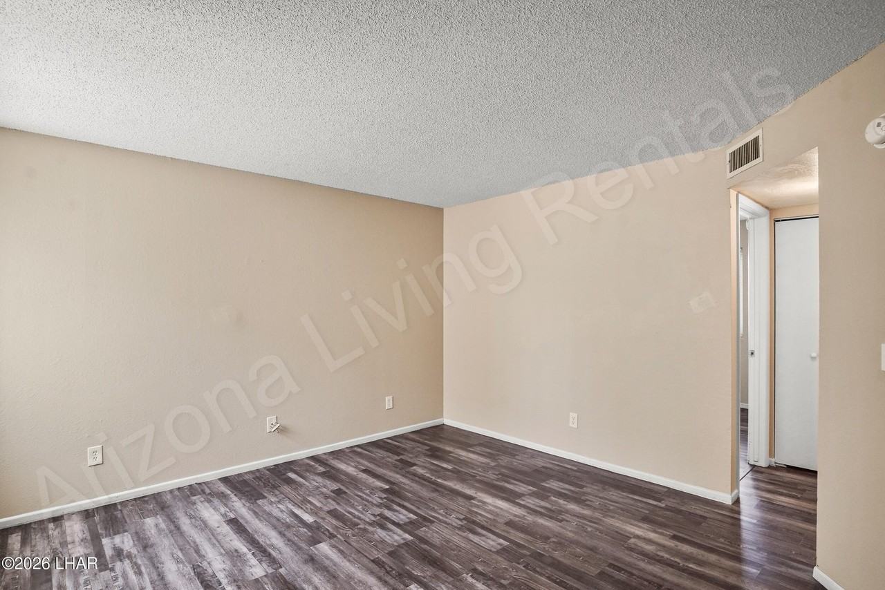 2690 Mcculloch Blvd N #4 - Photo 4 of 17