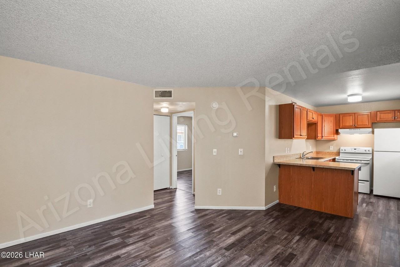 2690 Mcculloch Blvd N #4 - Photo 6 of 17