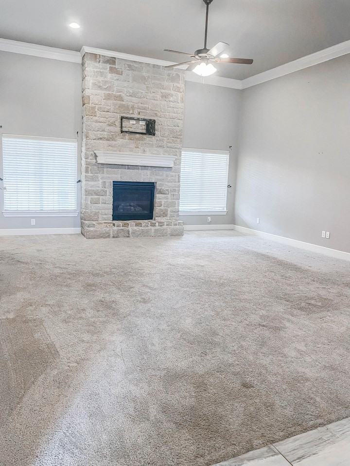 11003 Granby Ave - Photo 2 of 18