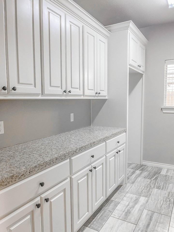 11003 Granby Ave - Photo 7 of 18