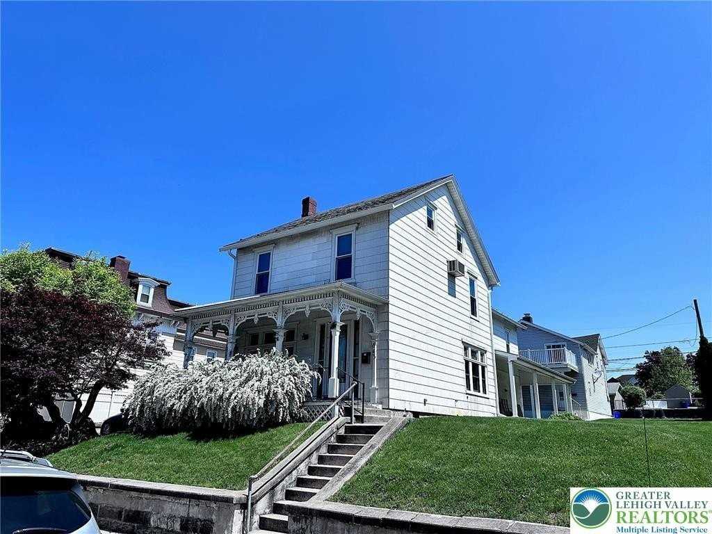 843 Main St - Photo 2 of 18