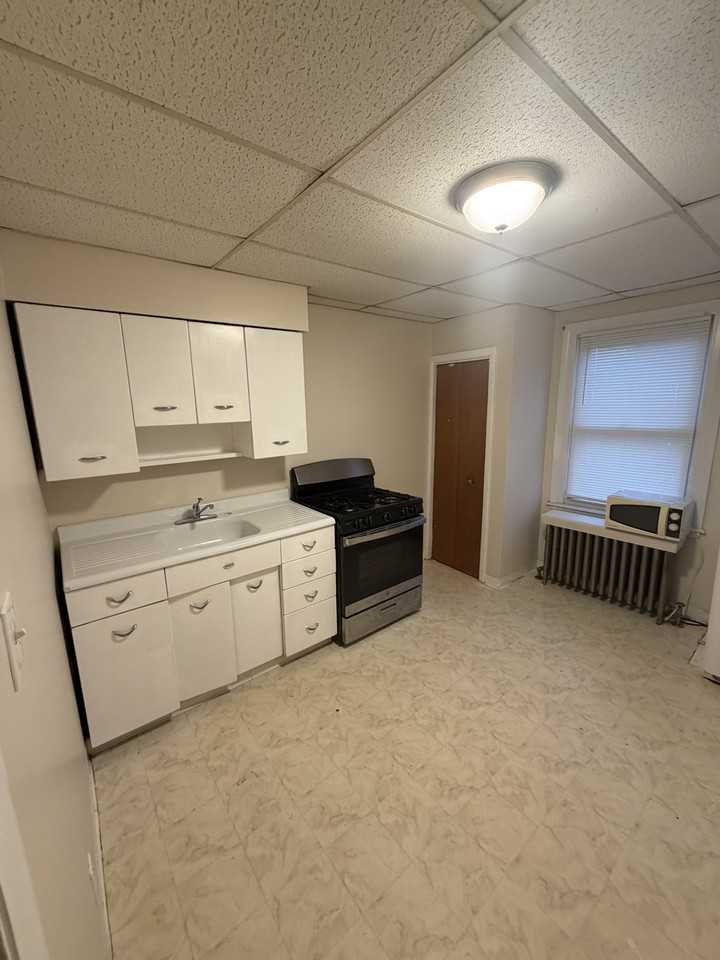 7019 Charles St #2 - Photo 5 of 9