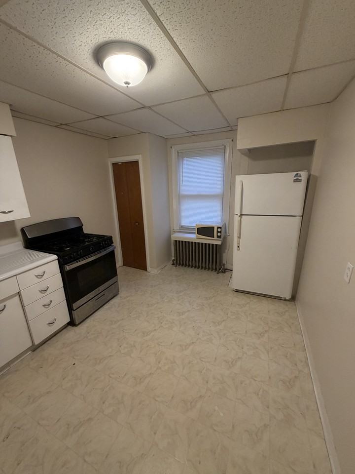 7019 Charles St #2 - Photo 6 of 9